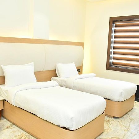 Maharaja Aggarsain Bhawan Hotel Hisar Bagian luar foto