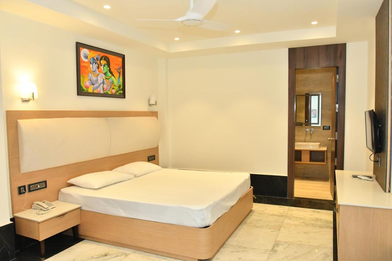 Maharaja Aggarsain Bhawan Hotel Hisar Bagian luar foto